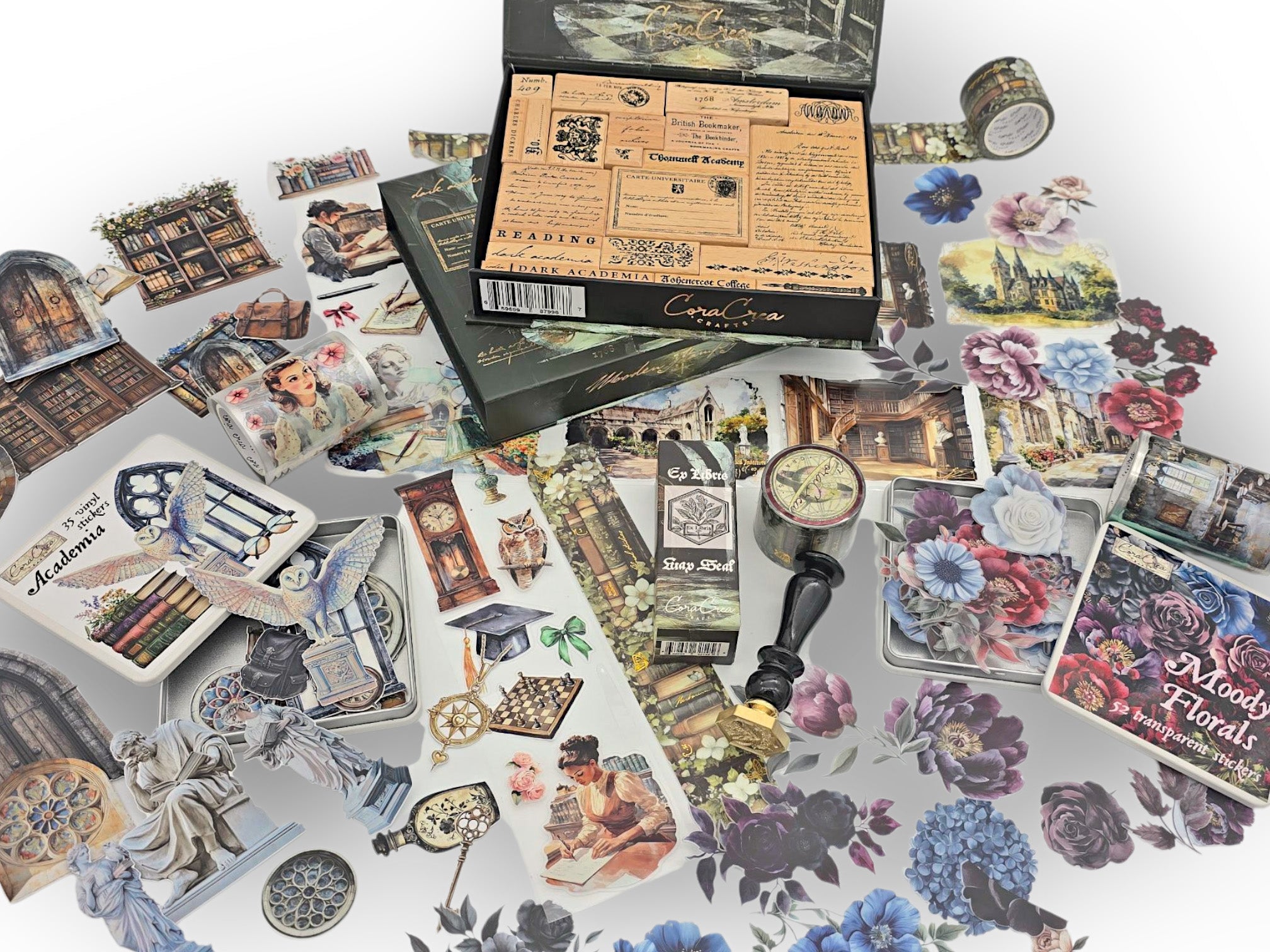 PRE-ORDER Academia Box