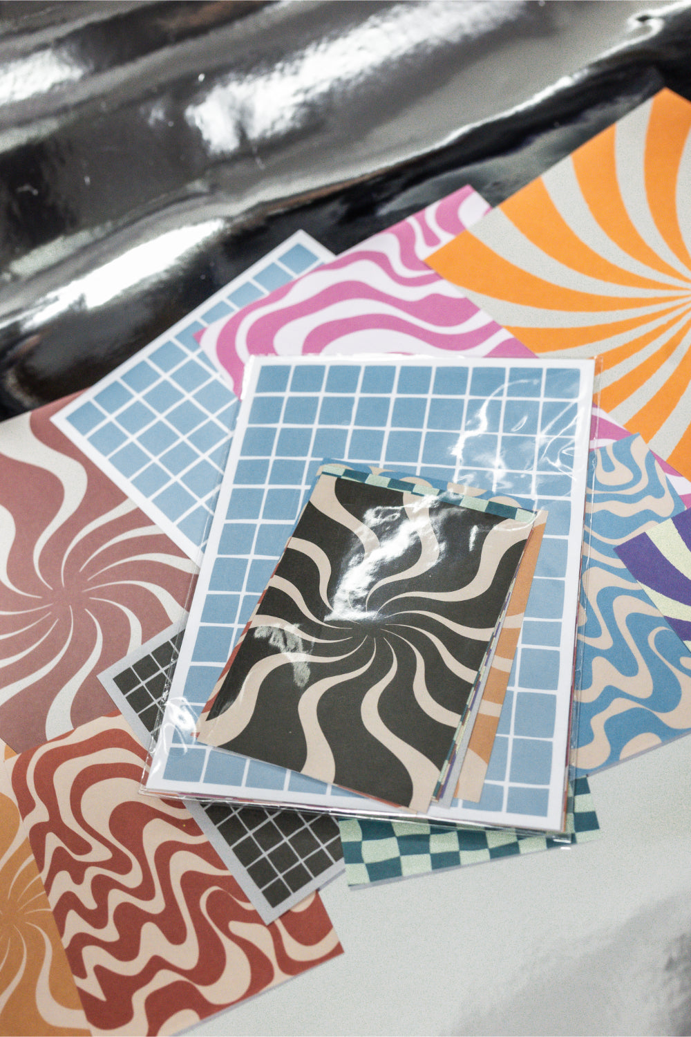 Groovy Background Paper Set