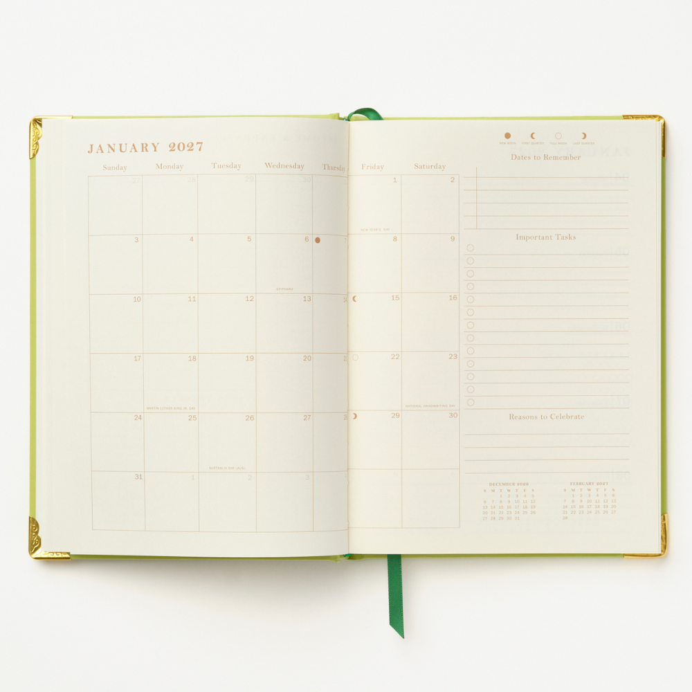 2027 Woodland Scene 12-Month Weekly Medium Bound Planner