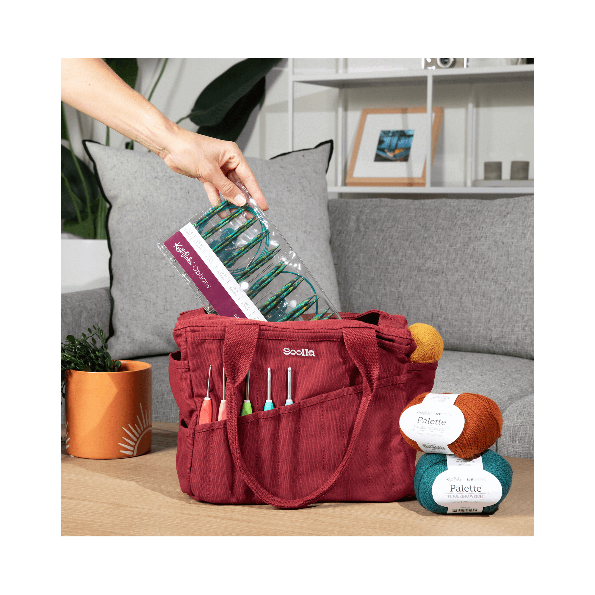 Soolla Studio Artist Bag, Becca Sands