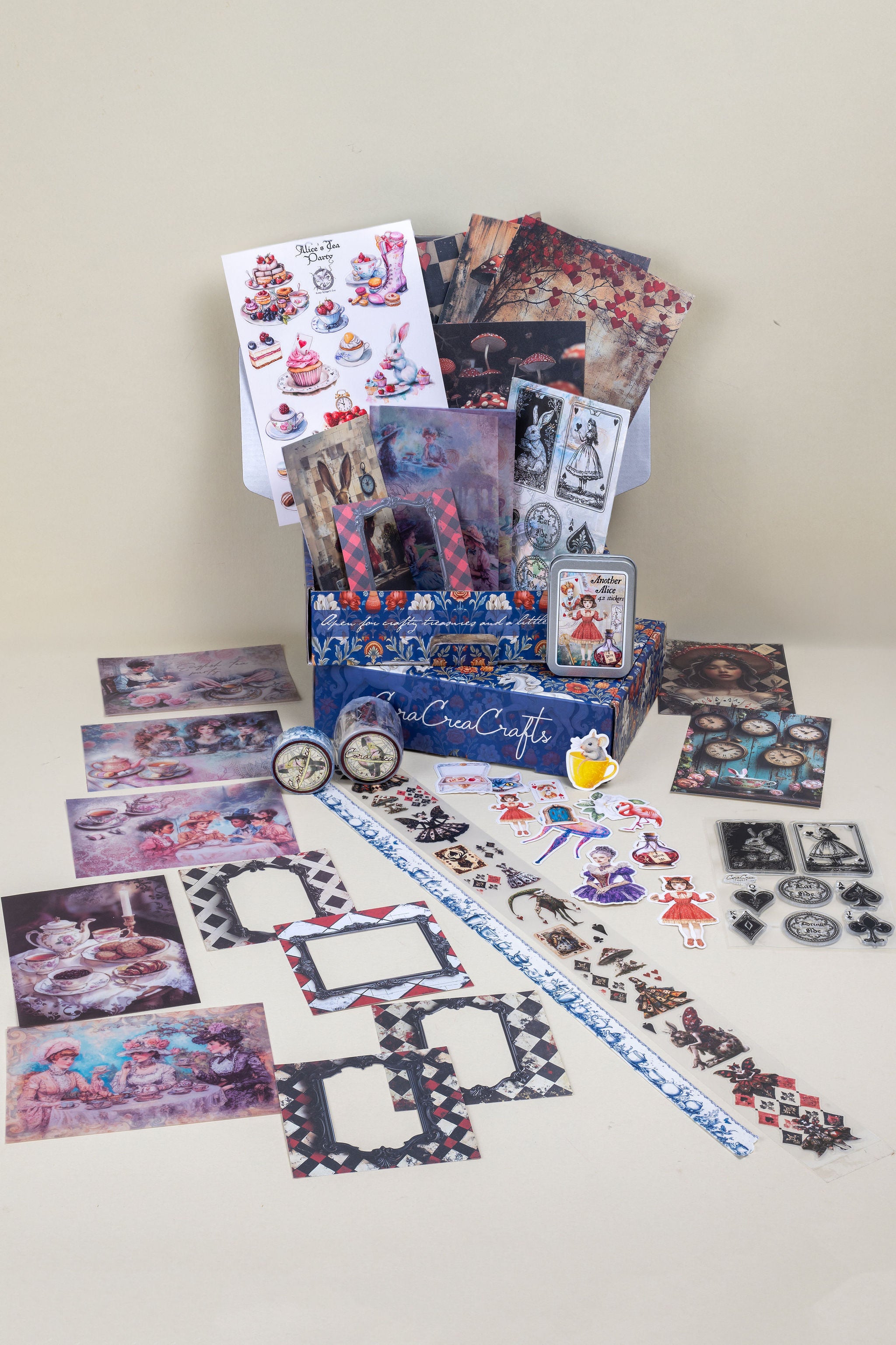 PRE-ORDER Alice Box