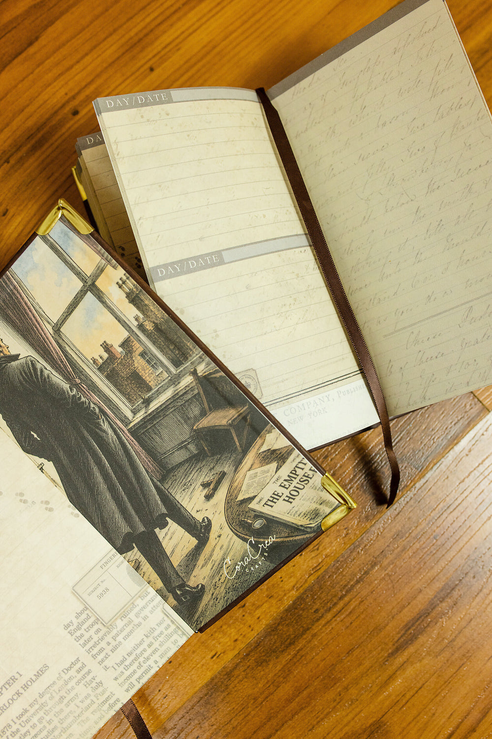 The Detective Planner - Memoirs of Another Year (The Vintage Planner Vol. II) - detail 5