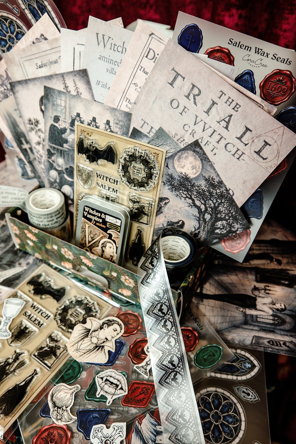 Witches & Vampires Box - detail 10