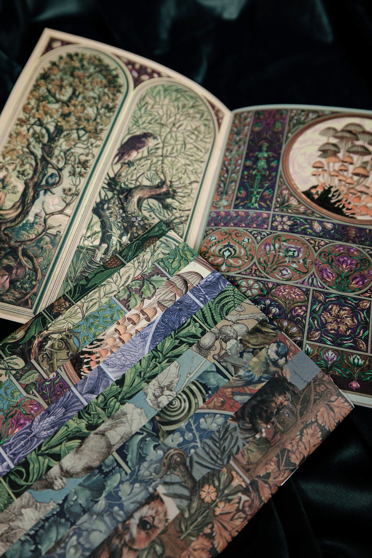 Woodland Tapestry Paper Booklet - 66