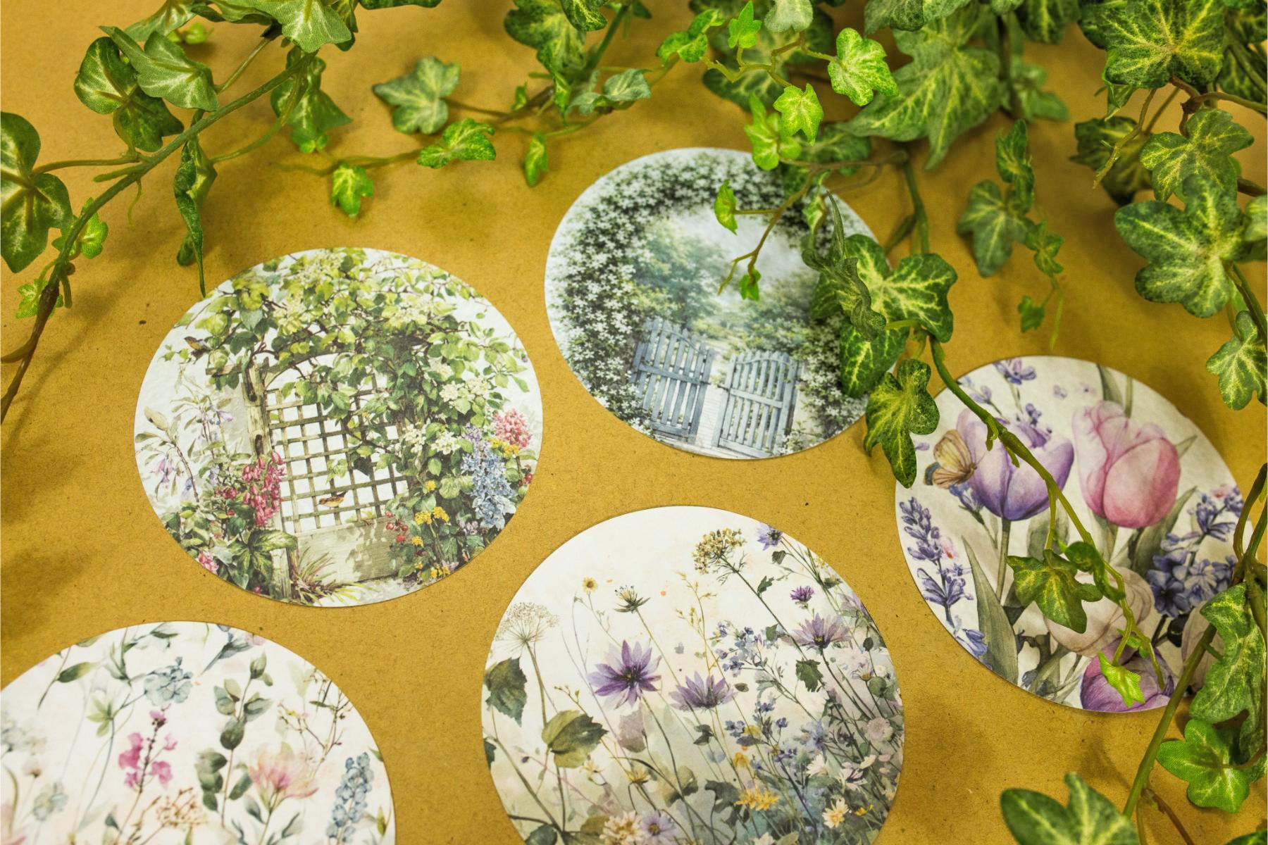 Botanical Garden Round Paper Set