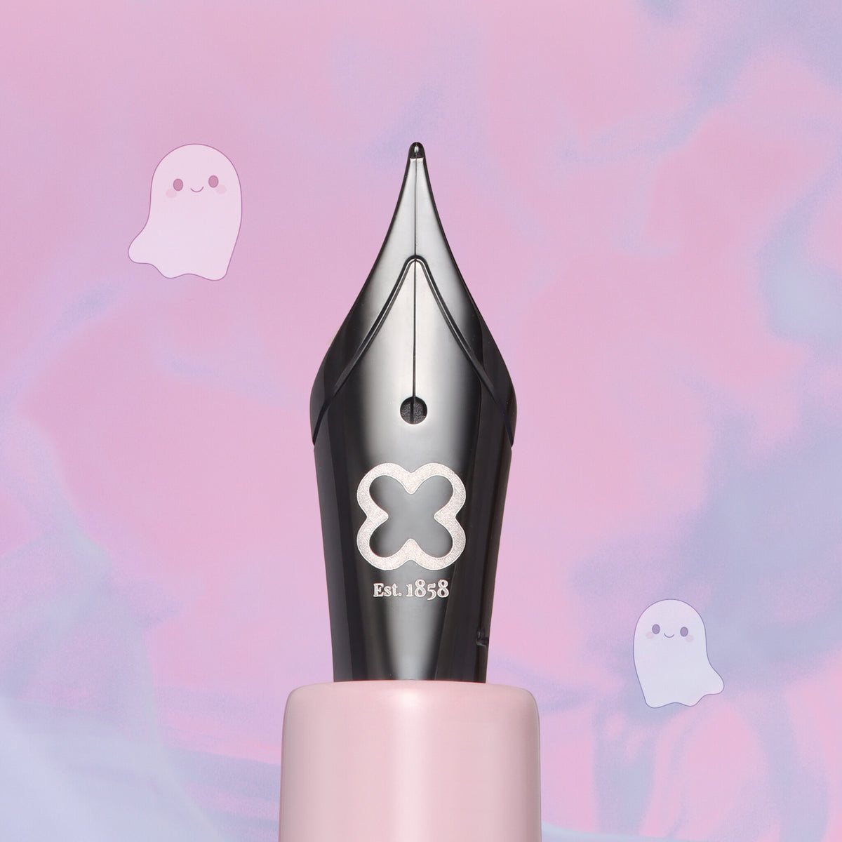 Pastel Halloween Estie nib close-up