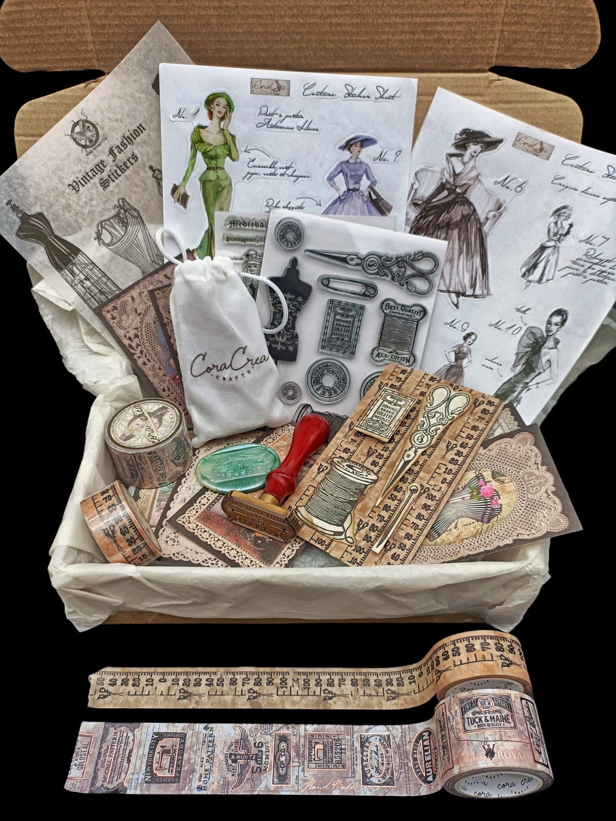 Fashion - September 2022 subscription box image 3