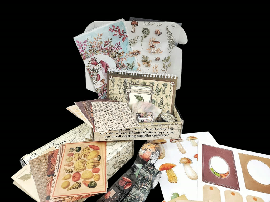 Autumn - September October 2023 subscription box image 1